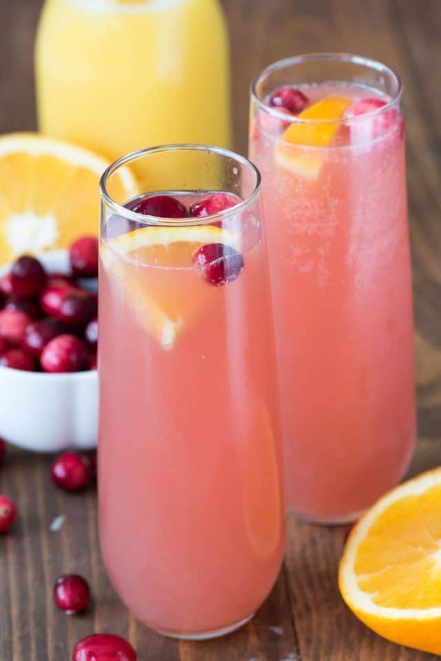 bellini bar recipes/Cranberry Orange Mimosa via https://www.crazyforcrust.com/cranberry-orange-mimosa-bellini/