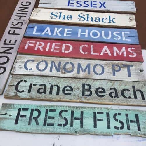 DIY Handpainted Wood Signs Easy instructions
