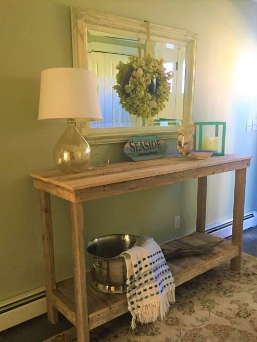 DIY Entryway Console from reclaimed and bleached wood | Coastal Farmhouse Decor