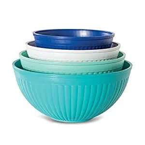 Nordic Ware Mixing Bowl Set in coastal colors. Sold on Amazon https://fave.co/2LOSEil