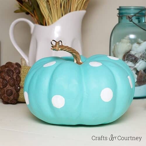 TIFFANY INSPIRED PAINTED PUMPKIN | Painted Pumpkins with a Coastal Style Flair 