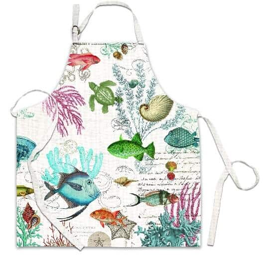 Cotton Chef Aprons. Sea Life, other motifs and botanical designs. Sold on Amazon https://fave.co/30yg67w